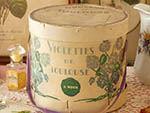 br-a01326 Violettes de Toulouse ヴィオレットボワット ¥ 13,600